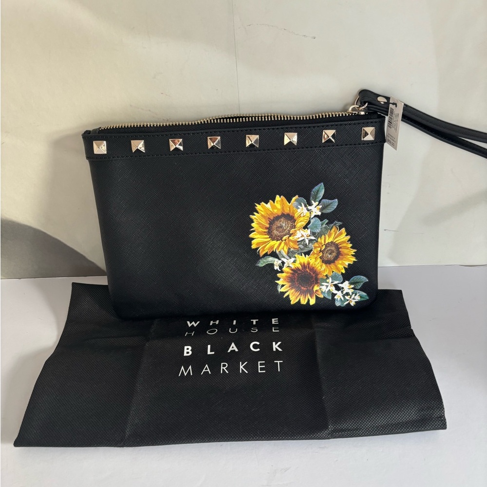 NWT WHBM wristlet/clutch - Picture 5 of 8